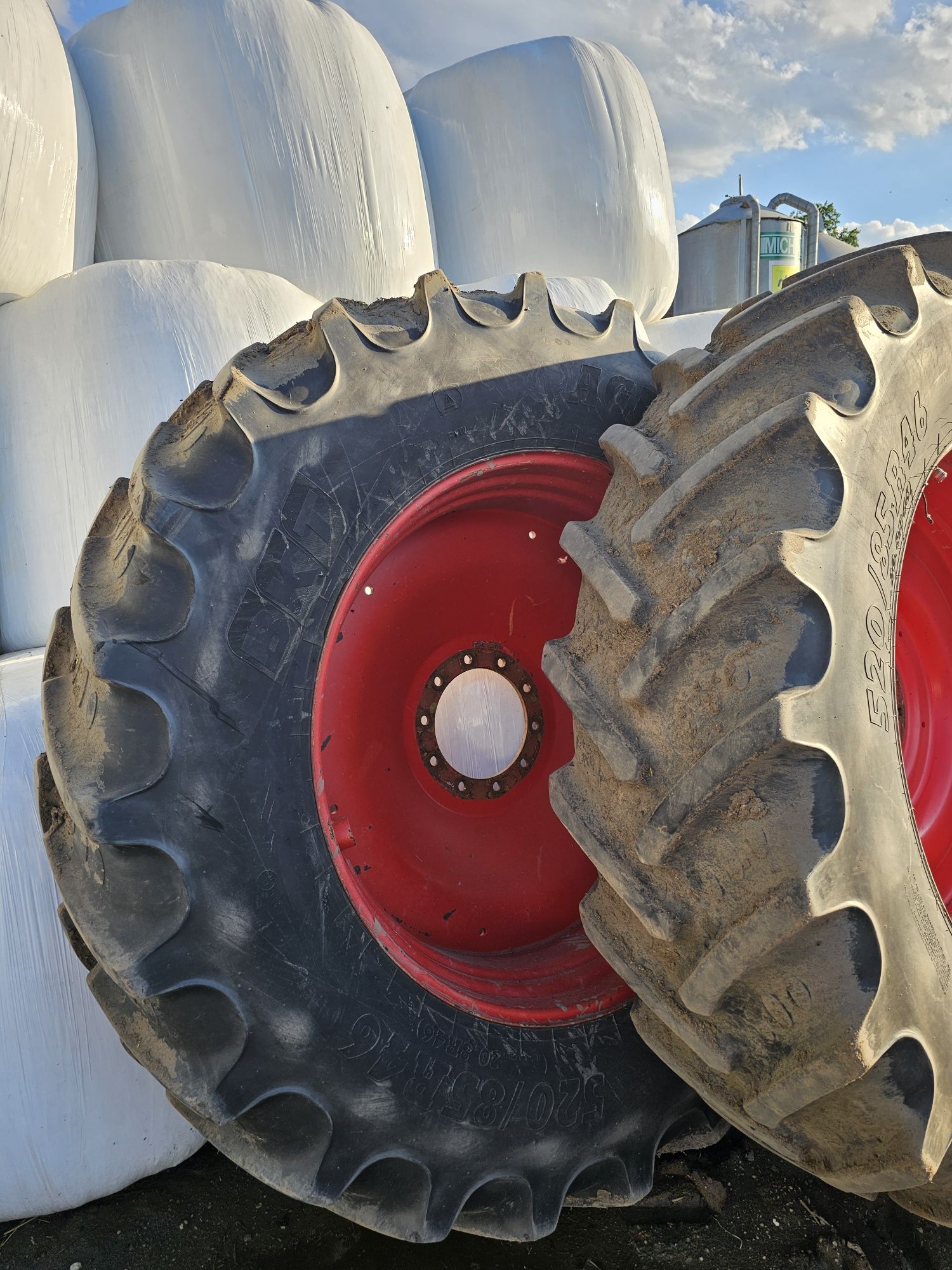 Koła bkt 520/85-46r