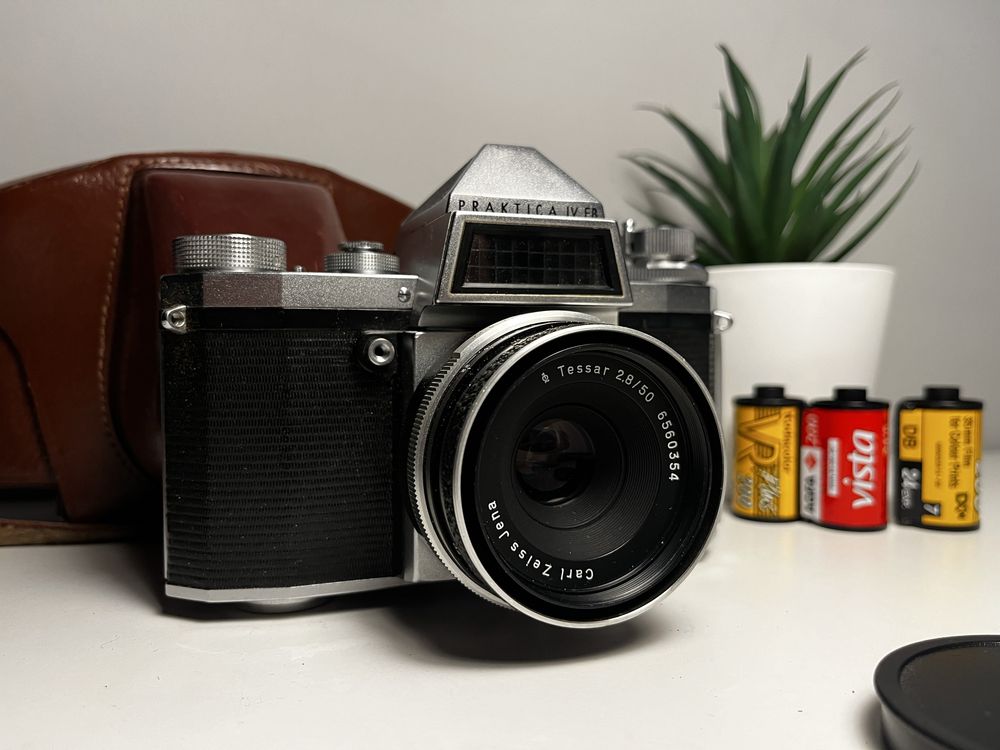 Praktica IV FB 50mm f2,8 - aparat analogowy, zadbany, z kolekcji