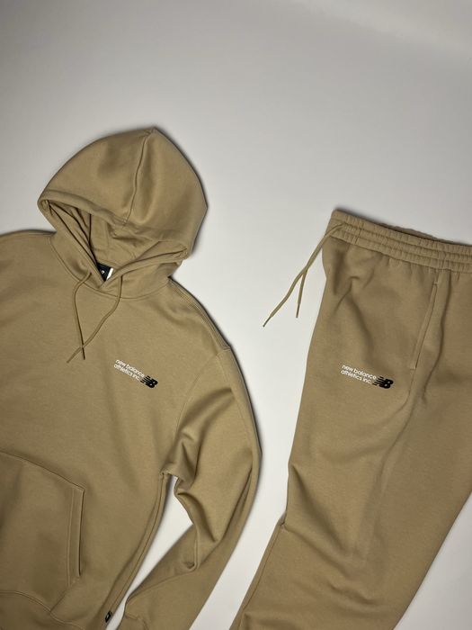 Оригінальний костюм New Balance M L