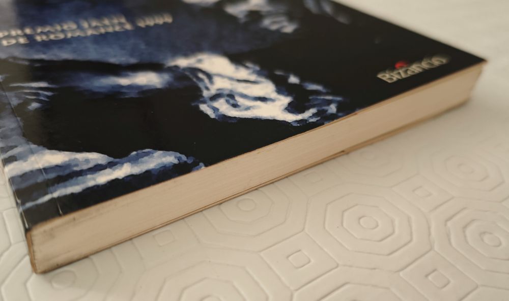 O Enviado de Stradivarius – 1.ª Edição (Livro em excelente estado)