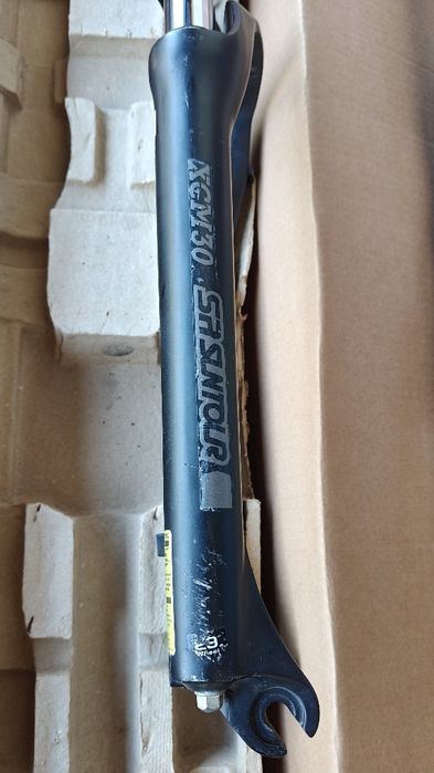 amortyzator 29' suntour xcm30