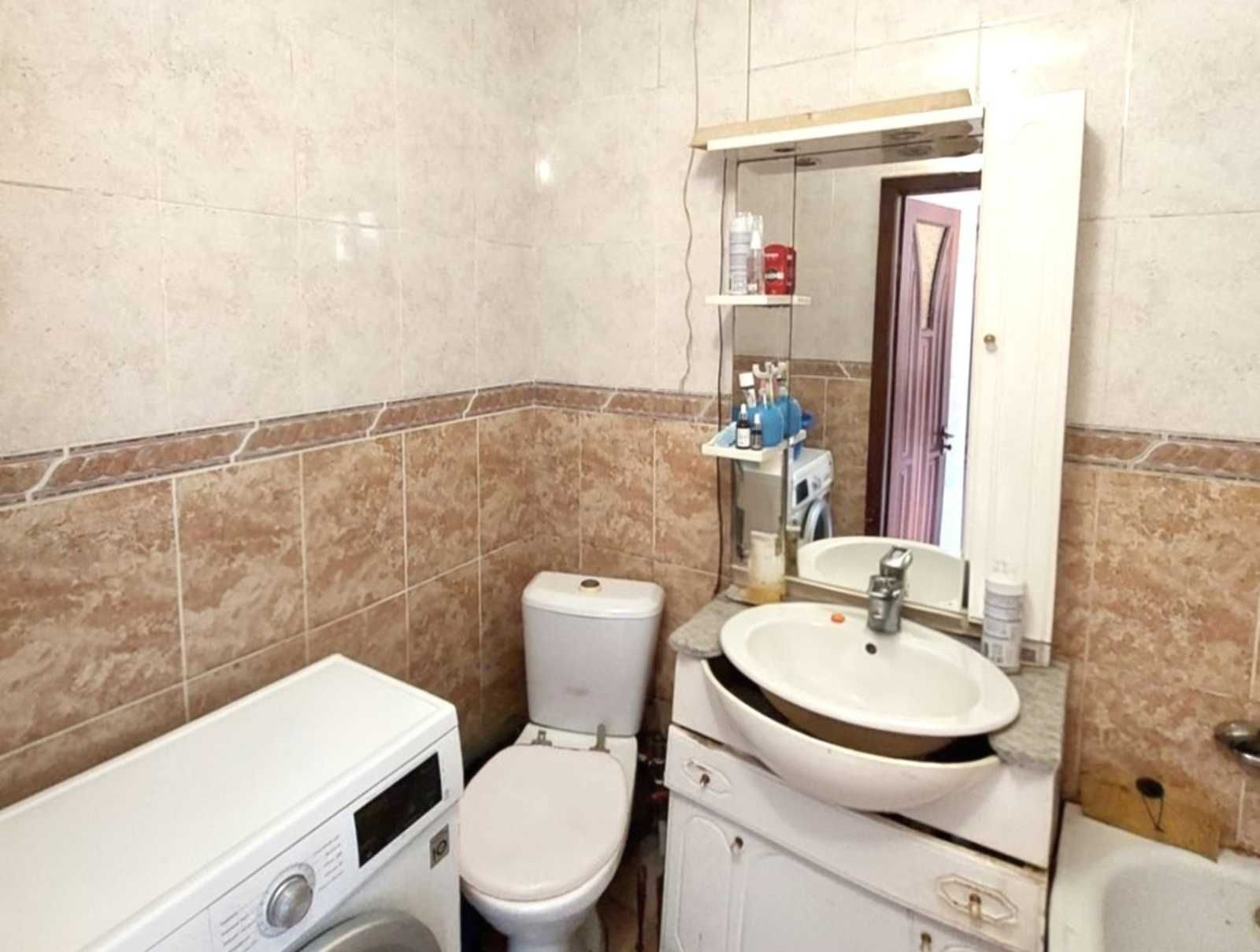 Продам 2к квартиру 48 м2, Небесной сотни / Маршала Жукова