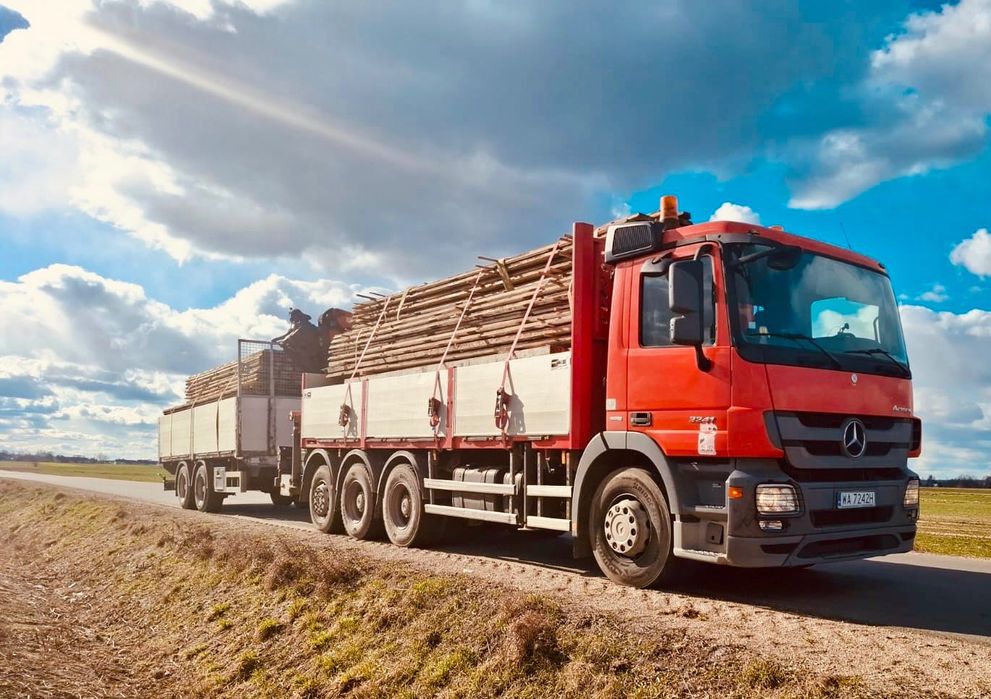 Transport HDS kontenery żwir rozładunki wywrotki koparki montaż HDS