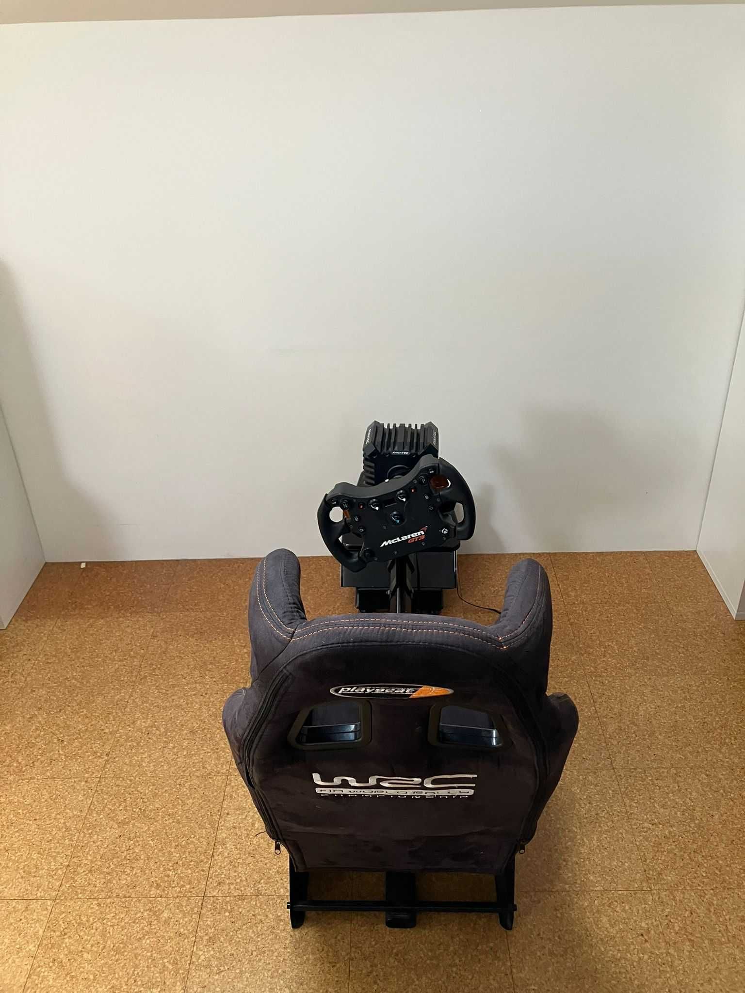 Cockpit de Simulação de Corridas Playseat WRC (Modificado)