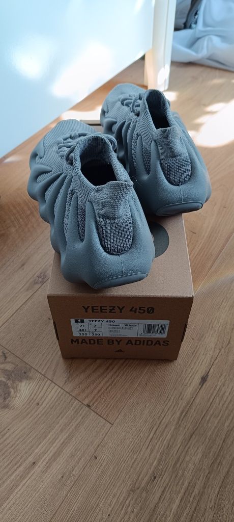 Adidas Yeezy 450