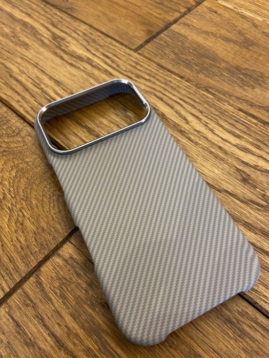 Чохол iphone 17 pro pitaca