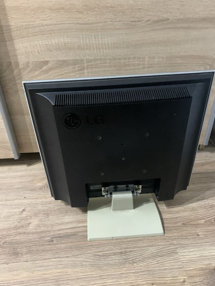 Monitor lg flatron