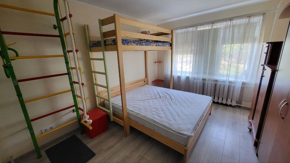 Продаж 2к квартири Космос Комарова Висотна