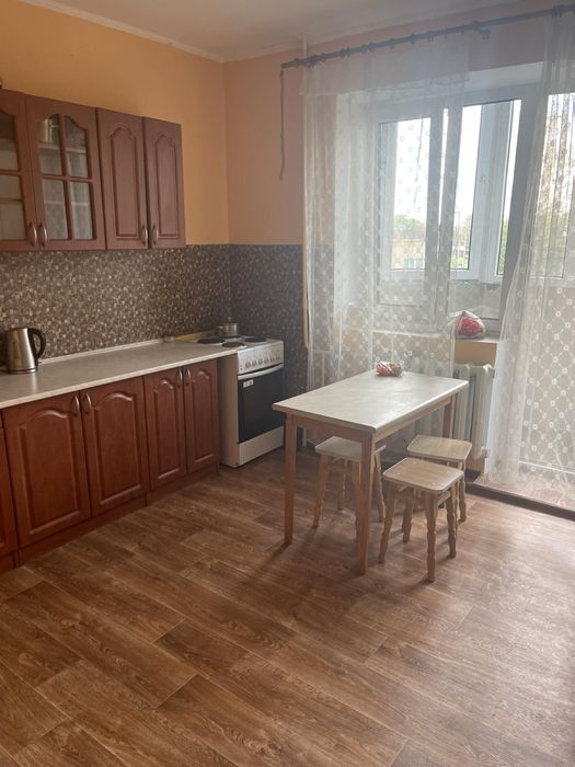 Сдам комнату по ул. Тростянецкая , метро Позняки