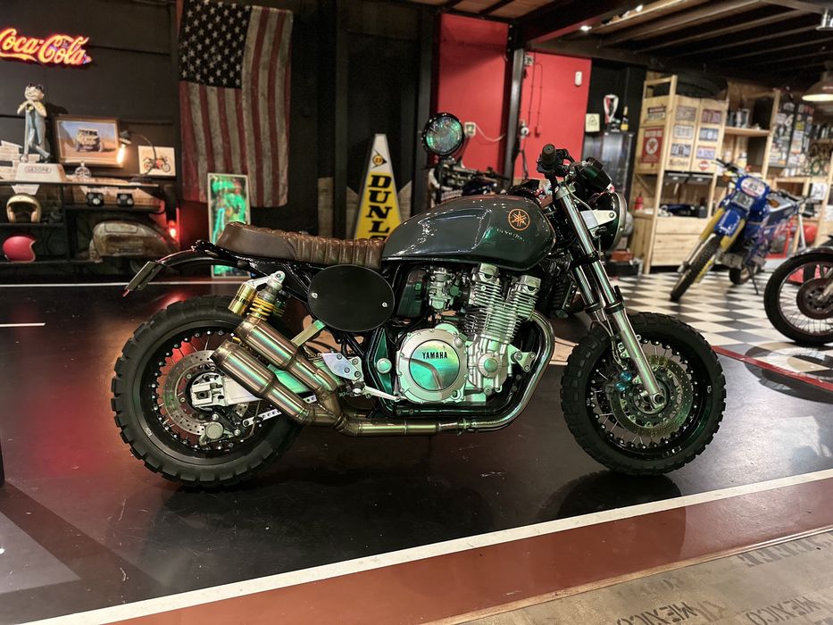 Yamaha XJR 1300 - Scrambler