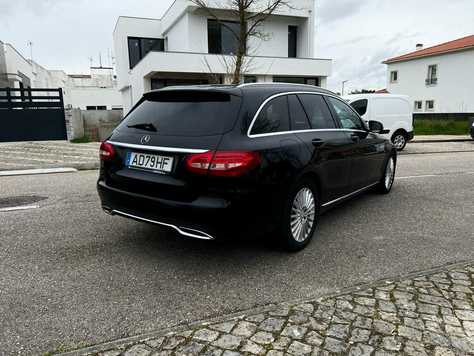 Mercedes Classe T-Model c220 Bluetec 170cv com 260 mil