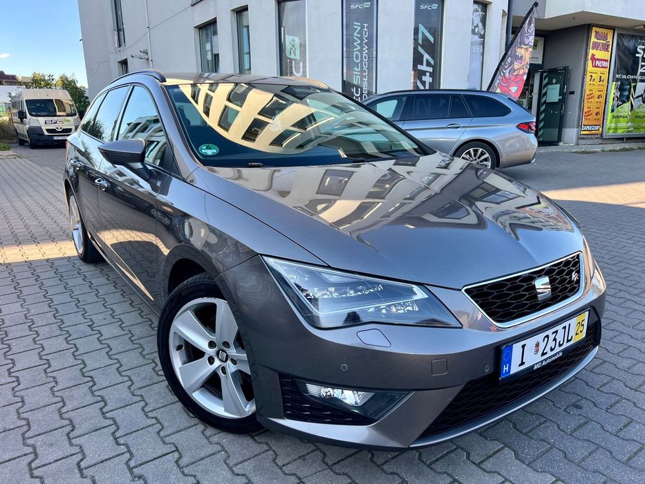 Seat Leon FR pełny serwis  Hak