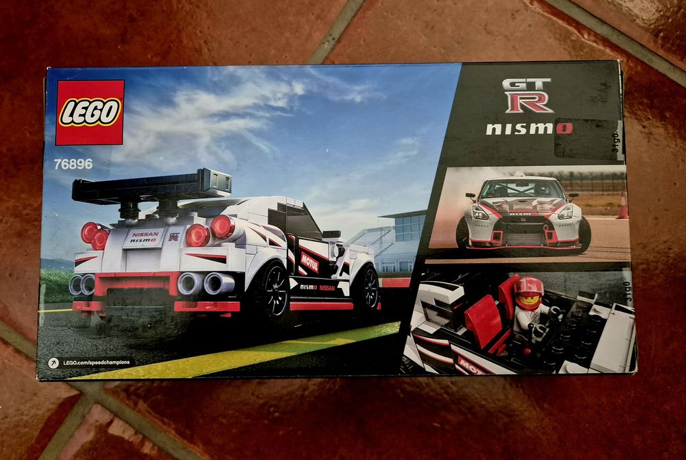 LEGO speed champions Nissan GT-R selado
