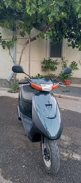 Продам мопед Zuzuki