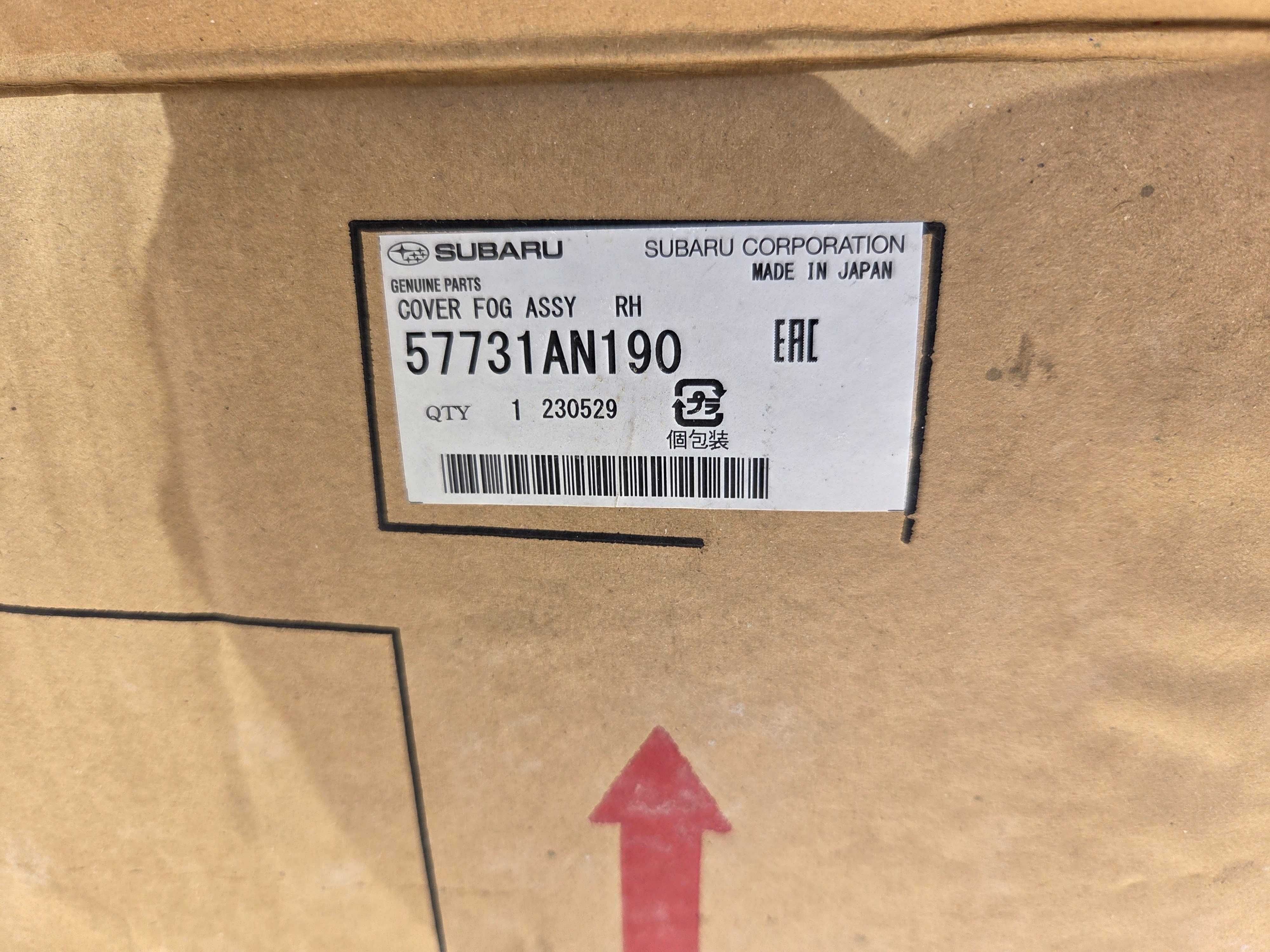 Osłona halogenu Subaru Outback 20-23