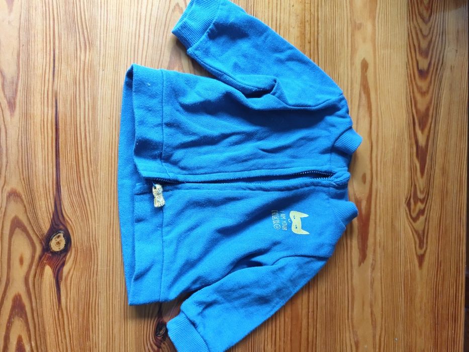 Bluza niebieska z zamkiem