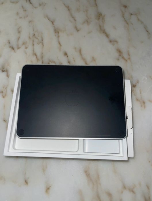 Magic Trackpad - Apple / semi novo