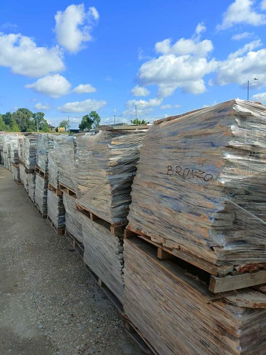 Kamień naturalny zielony, złoty, antracytowy, elewacyjny ścieżkowy