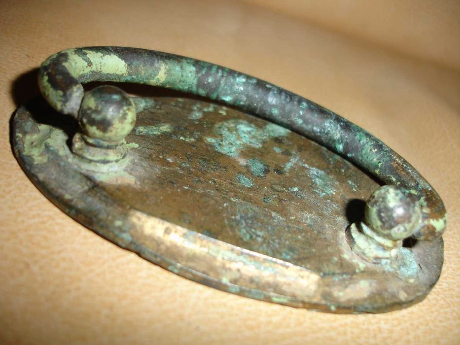 Комод/шафа - ретро-РУЧКА металева 90 х 55 мм. ВІНТАЖ.