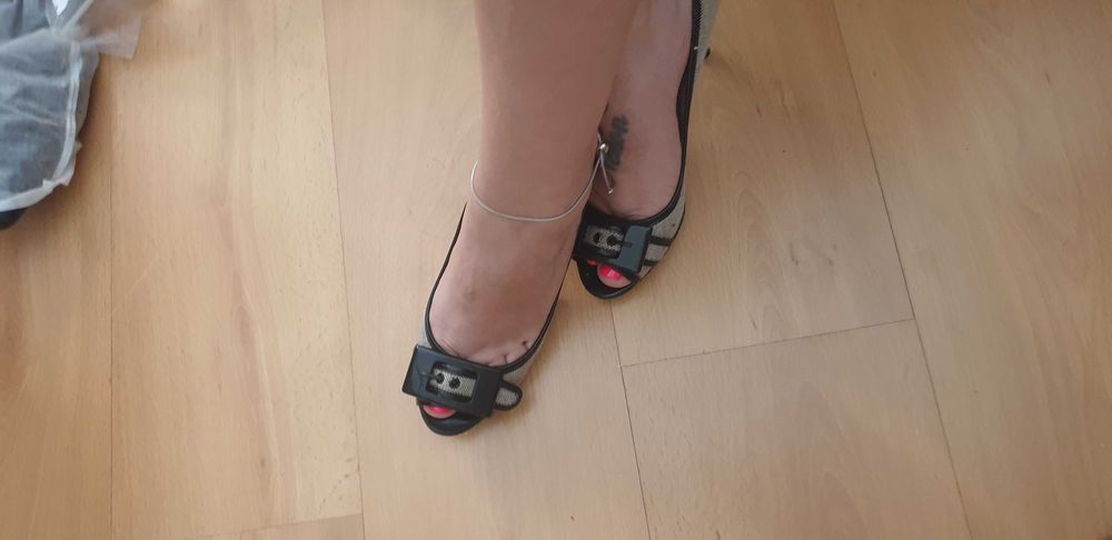 Sapato peep toe da Zara