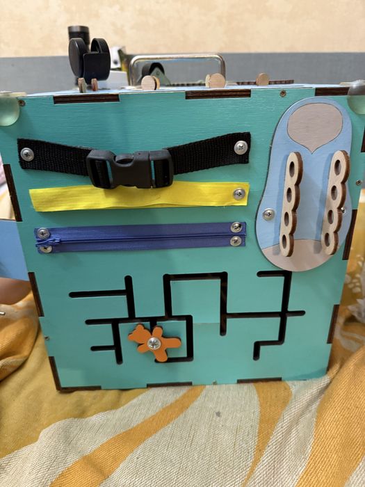 Бізікуб дитячий