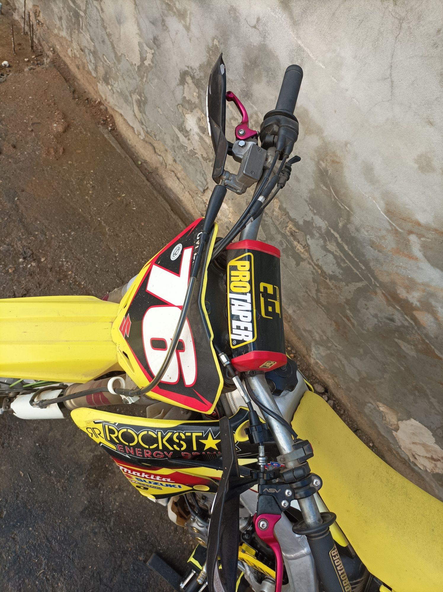 Suzuki RMZ 250 4Tempos Injeção 2012