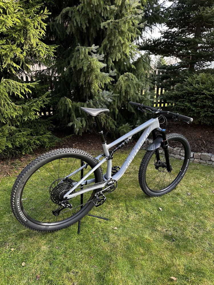 Rower cross country trail Specialized epic evo