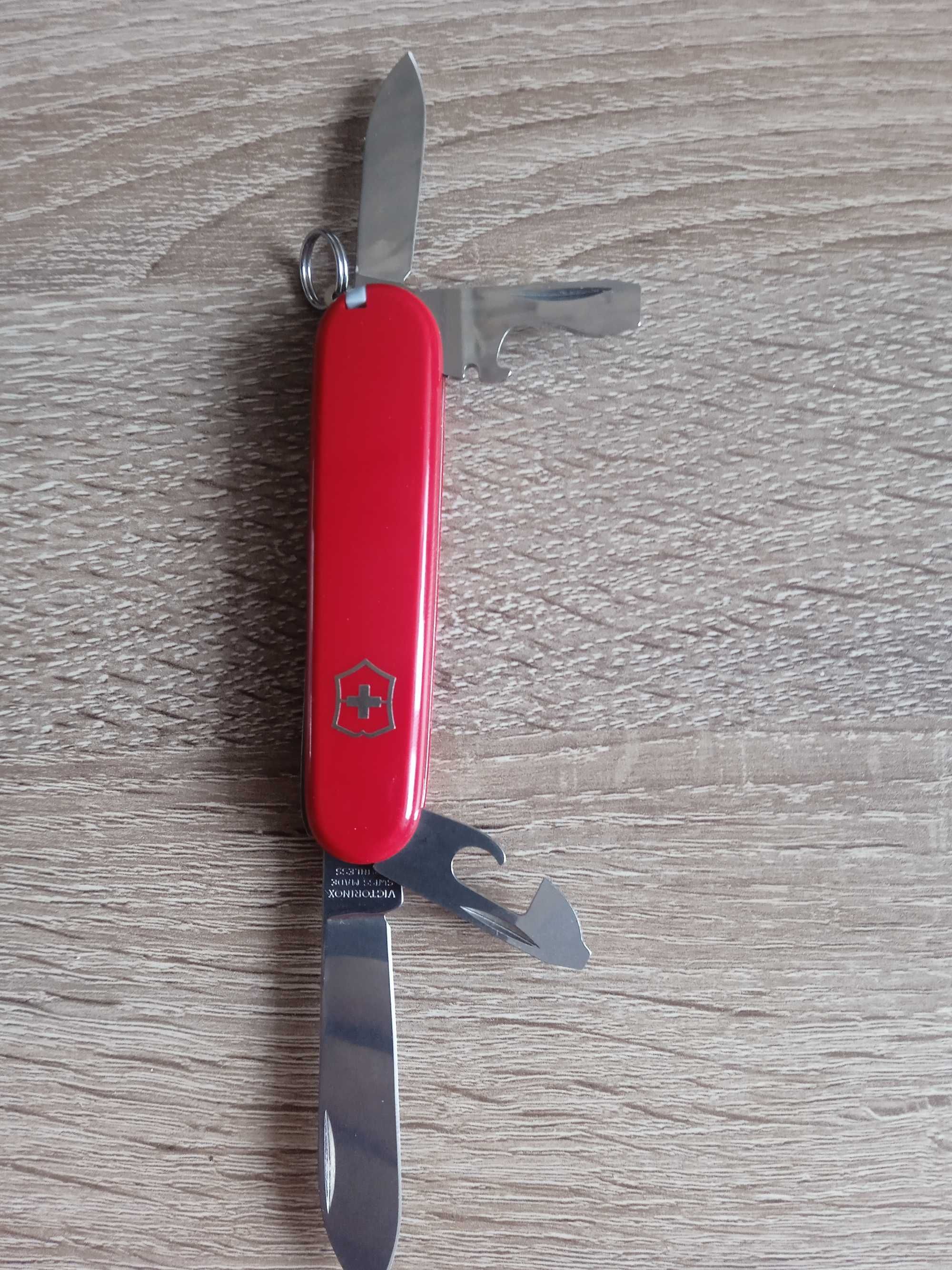 Victorinox Recruit 0.2503