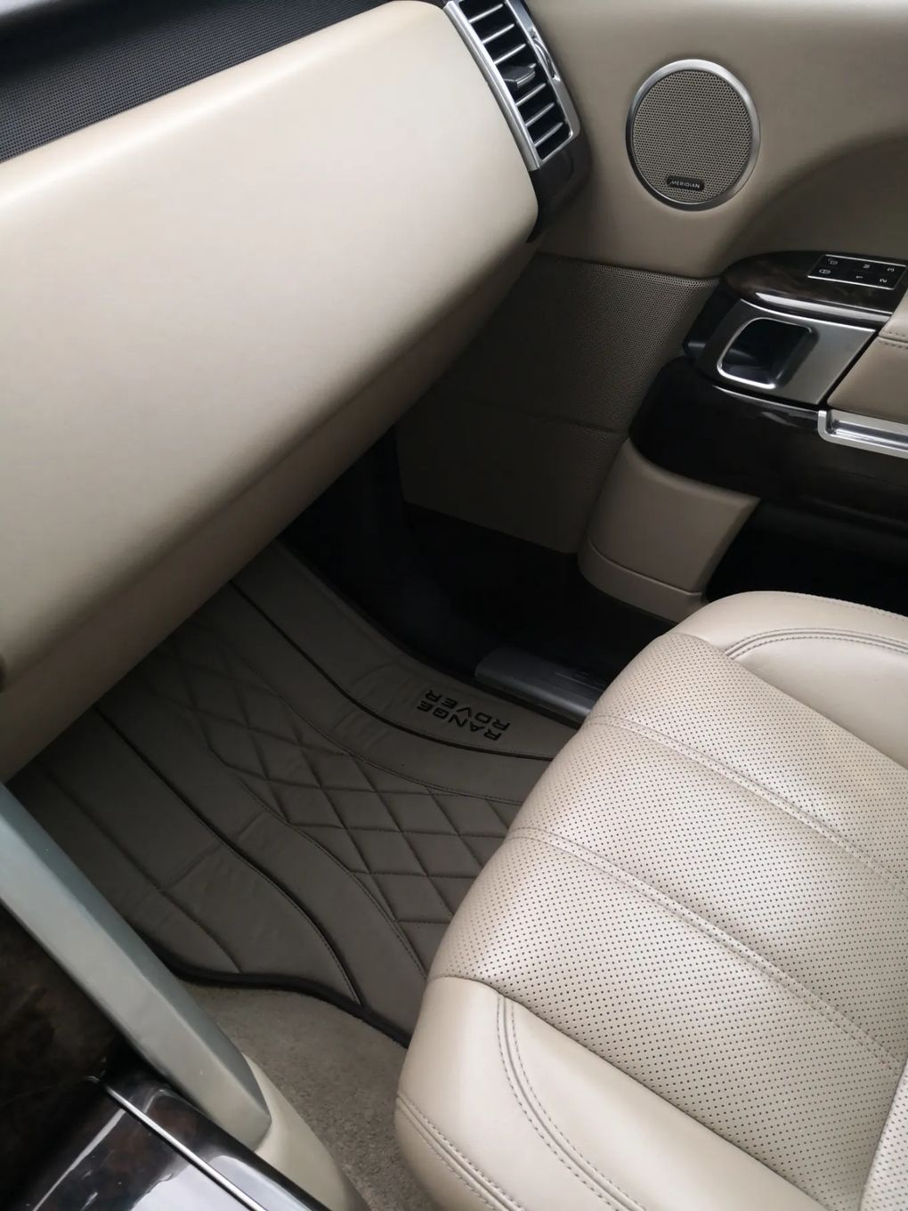 Land Rover Range Rover Range Rover 4.4 V8 Polski Salon!