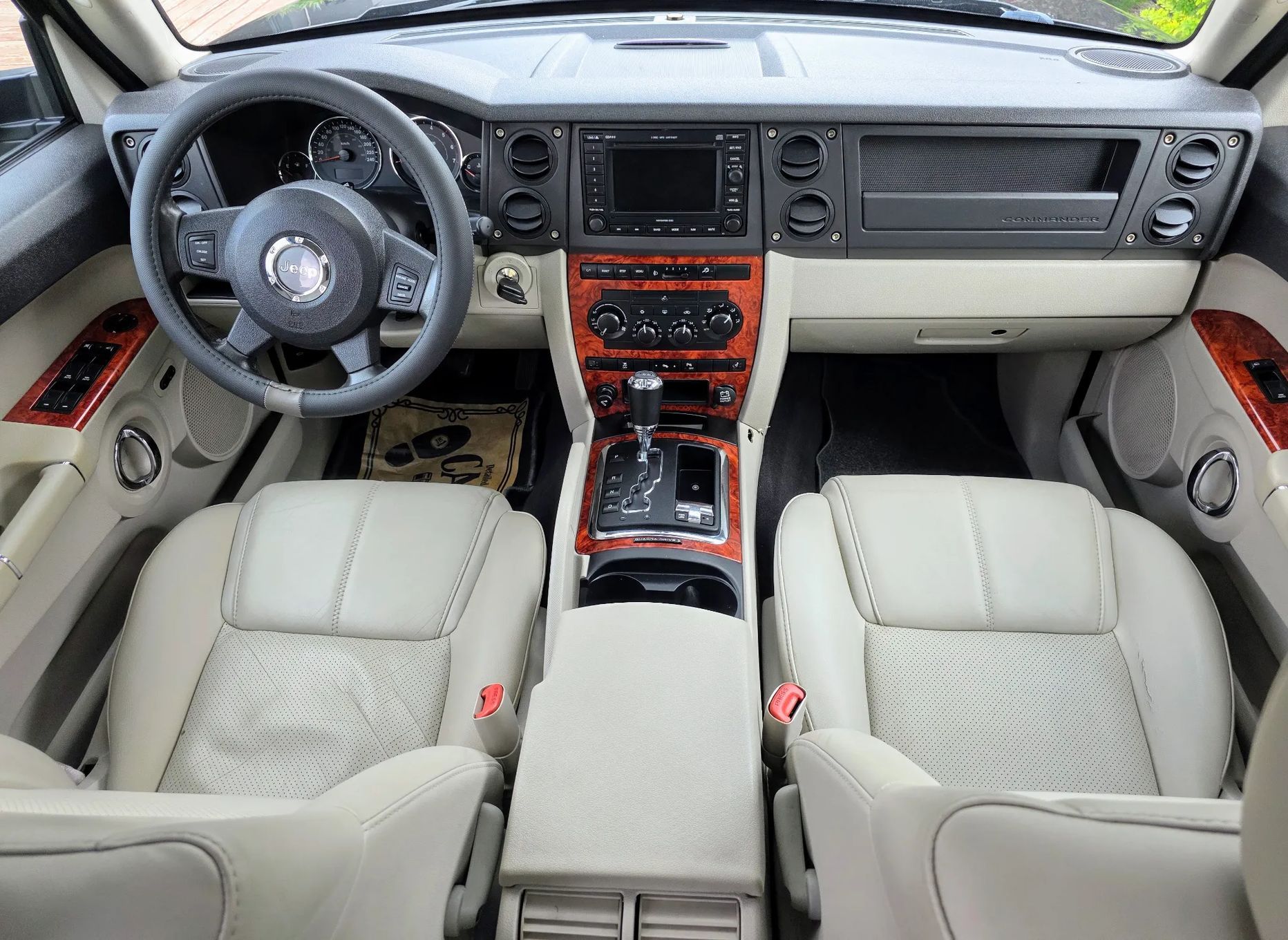 Jeep Commander IDEAŁ 7 miejsc Limited ZERO KOROZJI Full Serwis