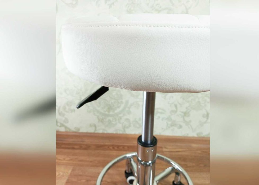 Стілець для майстра Salon-07 крісло кругле на колесах / Стул мастера