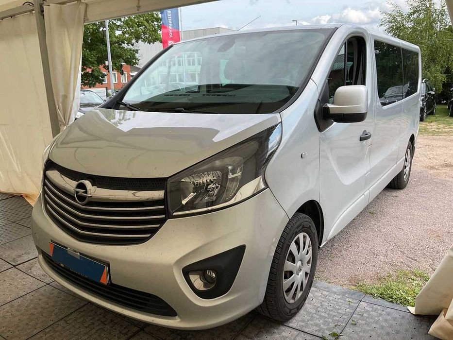 Wynajem samochodów osobowych, busów (furgon) oraz 9-os. WYPOŻYCZALNIA!