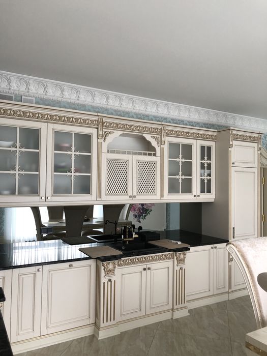 Продаж будинку та 18 соток землі