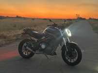 мотоцикл benelli 302s