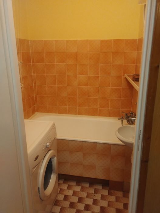 Wynajmę mieszkanie 39 m2 Parter os.Wyszyńskiego 2 pokoje .