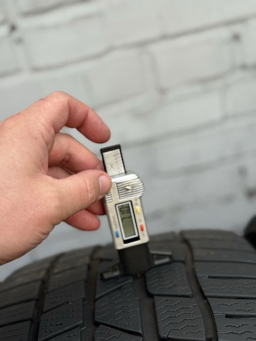 Топова шина‼️Continental WinterContact ts830p 255/40 r18 7.9мм 2023рік