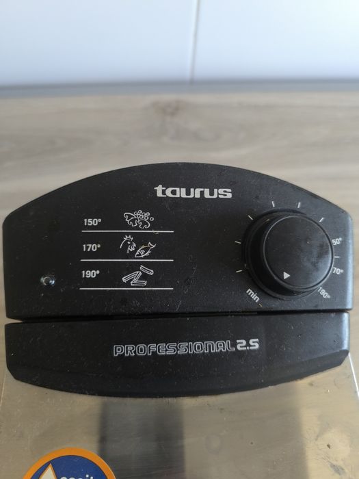 Fritadeira Taurus 2.5 profissional