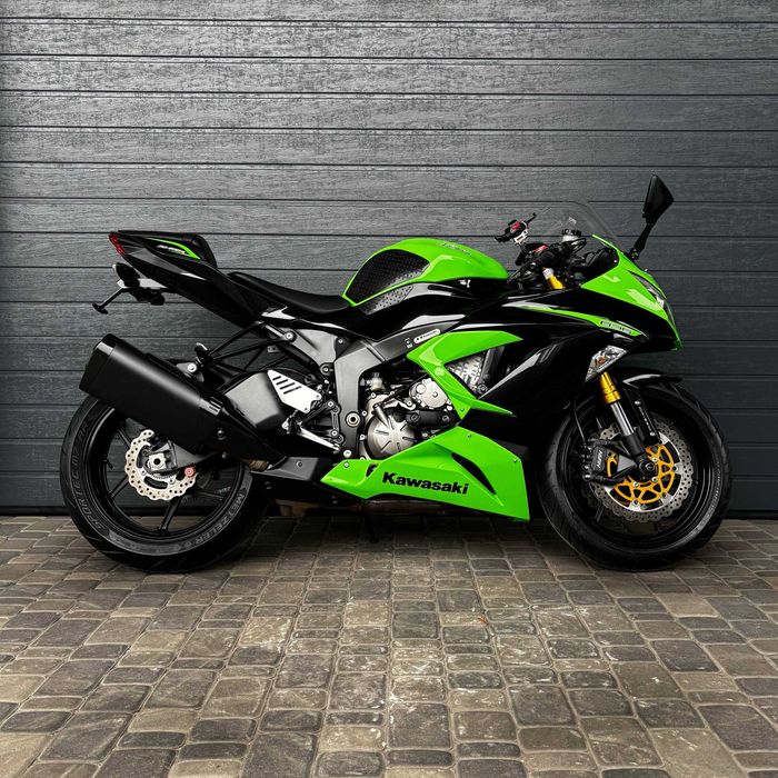 Продам мотоцикл Kawasaki ZX-6R (6546)