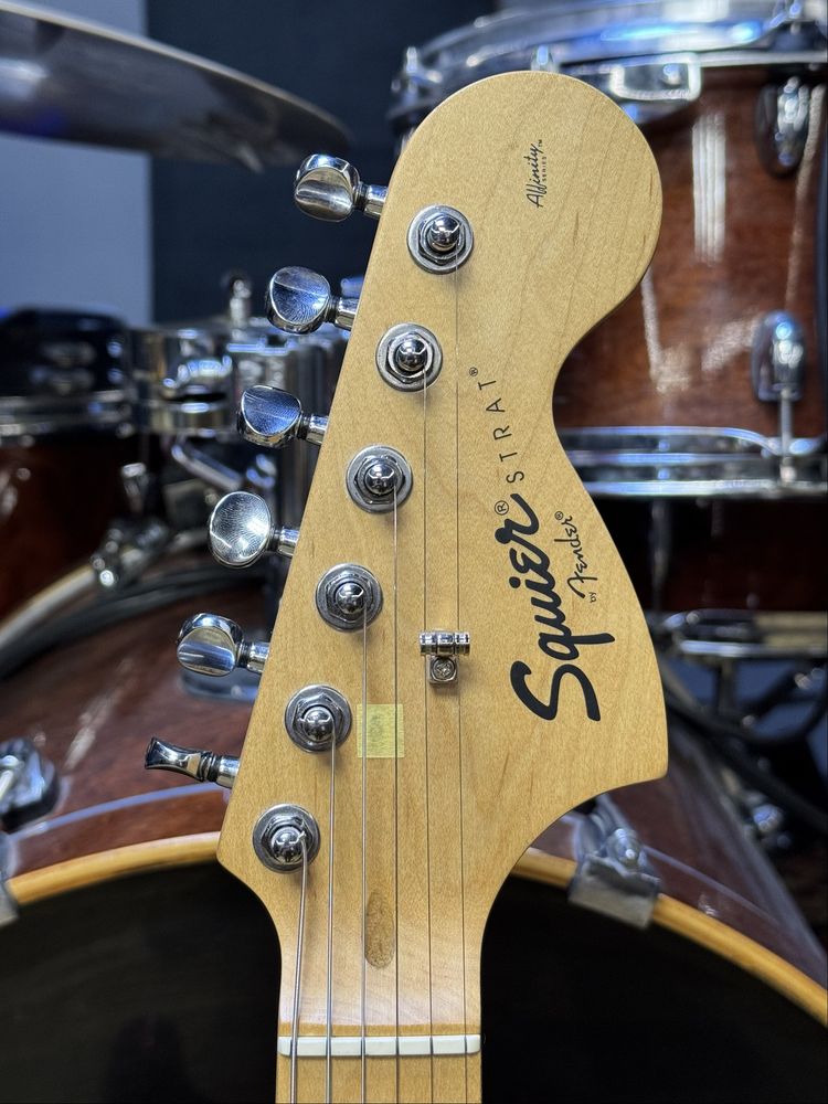 Продам прокачаний Squier Affinity Strat