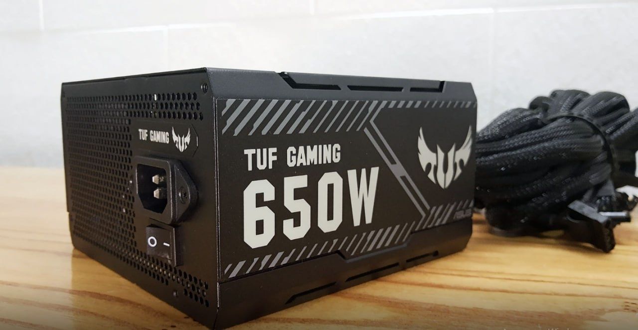 Блок питания 650 Ват. asus tuf gaming 650w