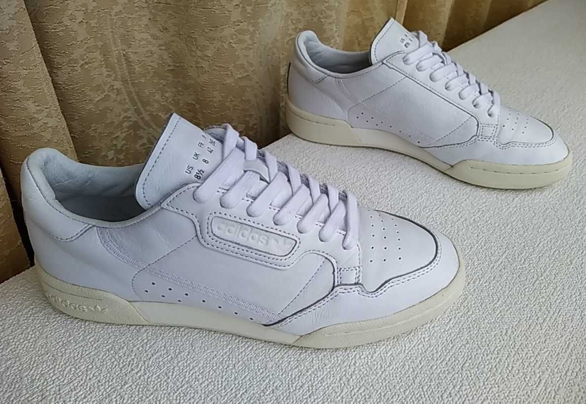 Кроссовки Adidas Continental, 41,5 размер, 26,5 см.