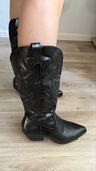 Сапоги козаки стильные