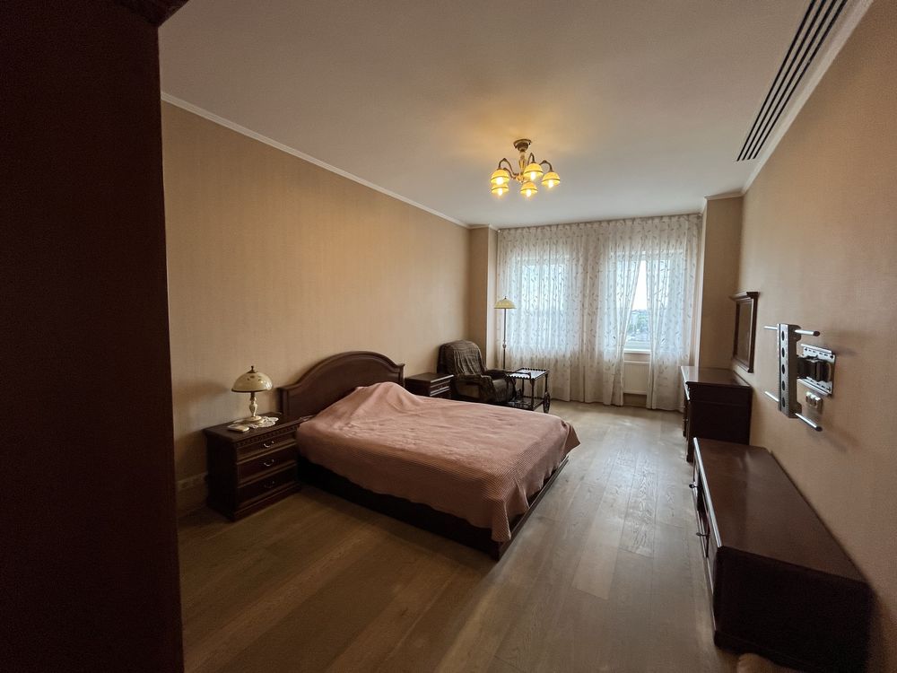 Продам 2-х комн плюс кухня-гостиная н Нагорный  ул Гусенко 17