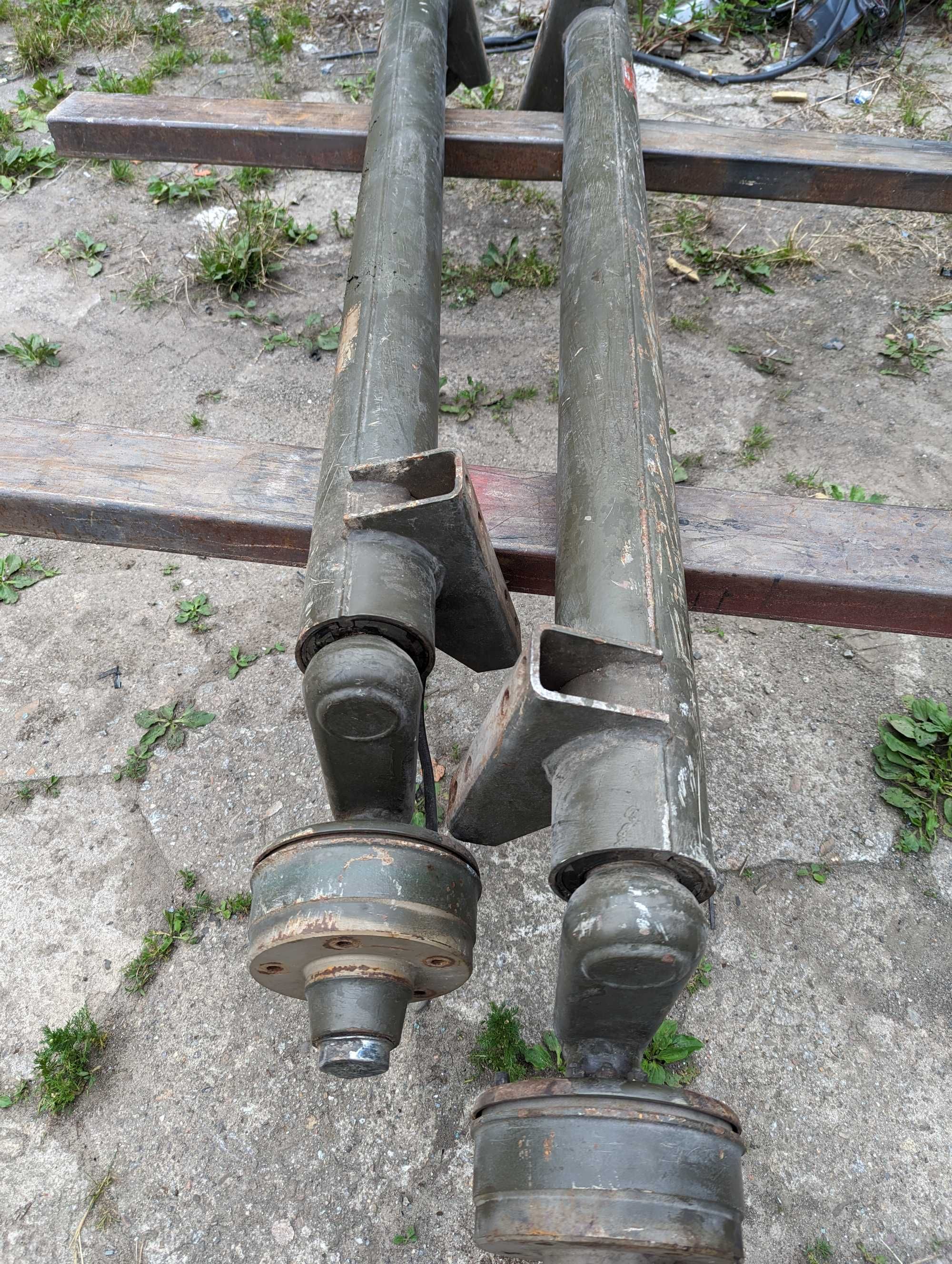 MKE Maschinenbau Niemieckie osie do przyczepy