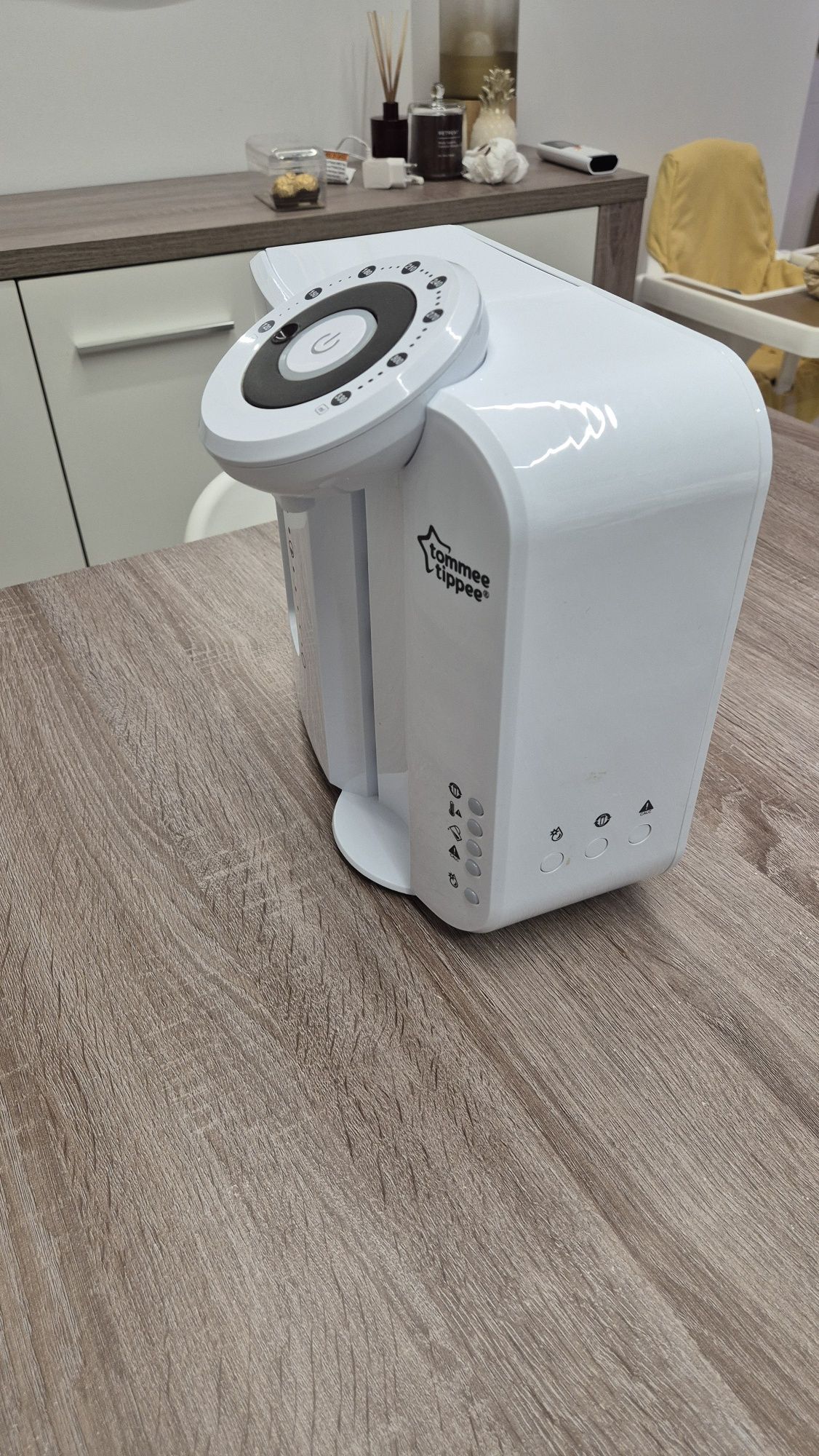 Preparador de Biberão Tommee Tippee