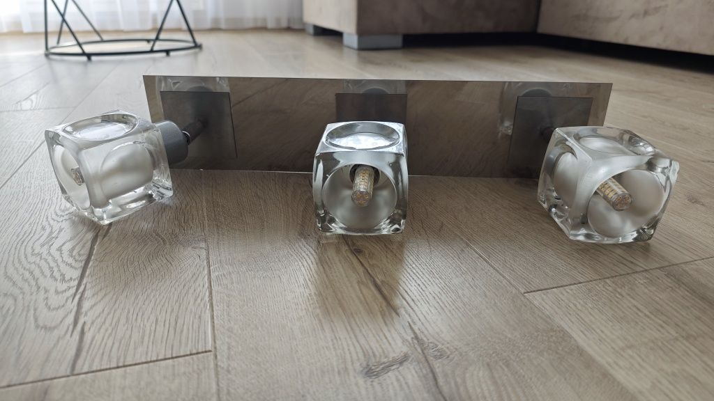 Żyrandol 3 x led