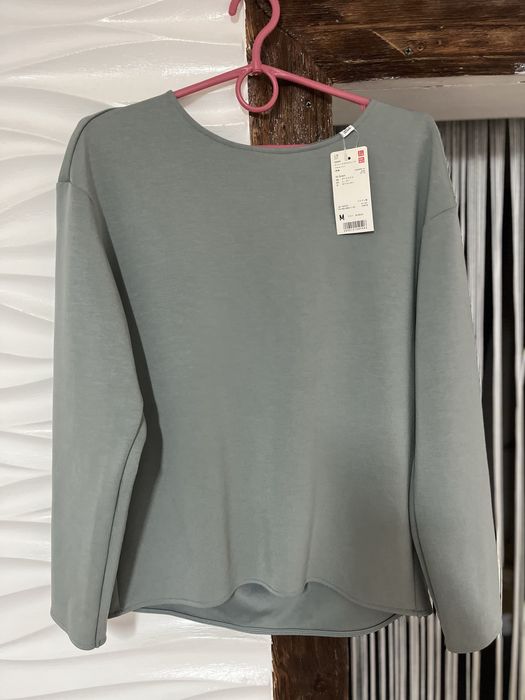 Гольф 100% меринос , Uniqlo