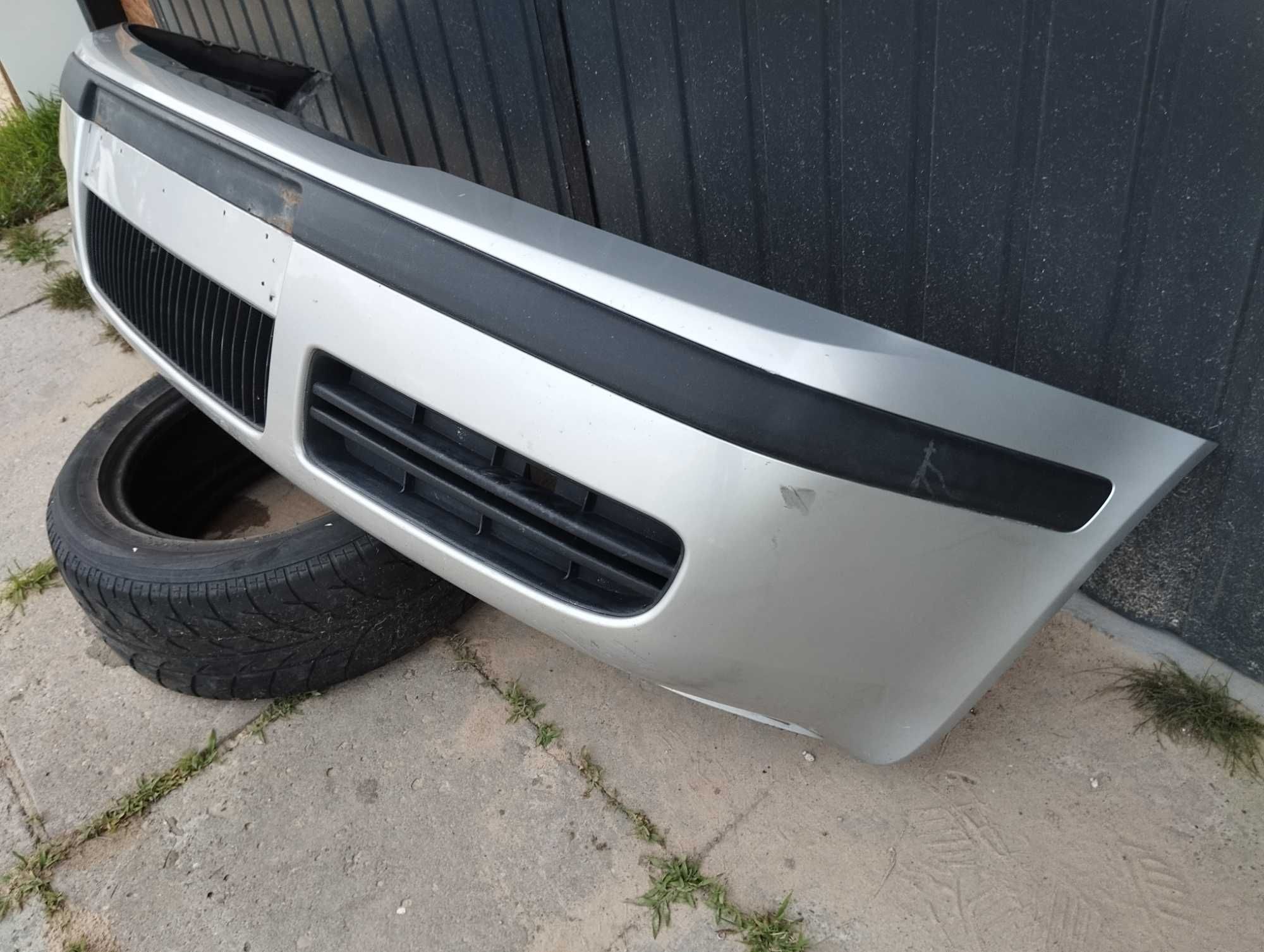 Zderzak przedni przód srebrny kod lak. 9102 Skoda Octavia I Lift