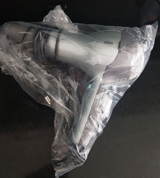 Secador de cabelo da marca Braun FuturPro Ion-Care, novo