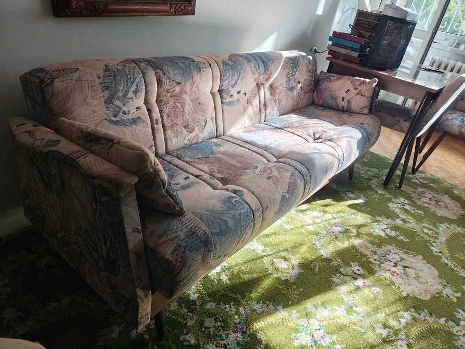 Oddam za darmo kanape 3 osobowa, nowa tapicerka
